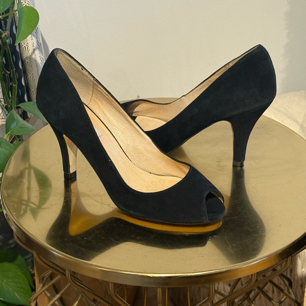 Vintage Steve Madden Black Suede Peep-Toe Heels